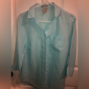 Chicos 100% linen “no iron” size 0 , button down ,lake, beach sum…
